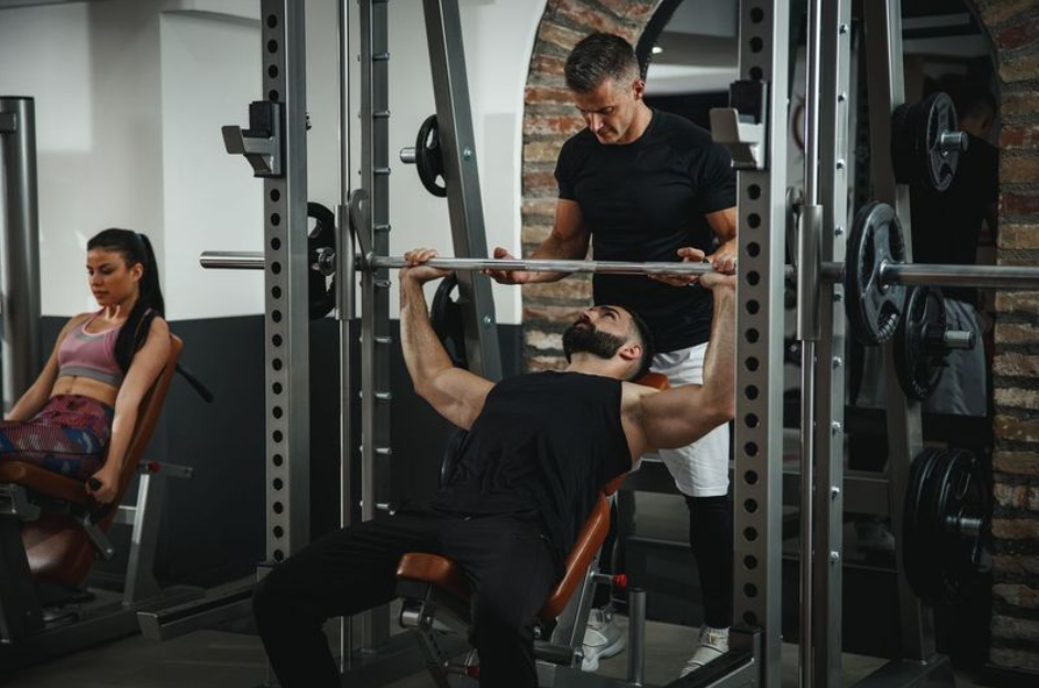 Smith Machine Workouts for Beginners: Unlock Your Inner Gym Warrior ...