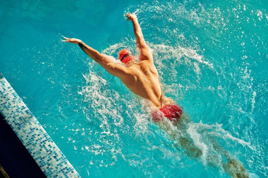 Beginner-Friendly Tips to Mastering the Basics of Swimming